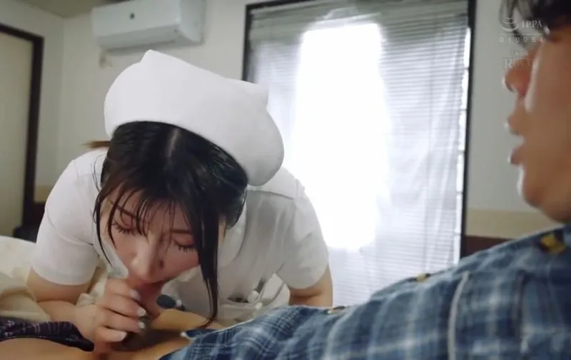 Yêu xa lúc thèm tình em còn bắt anh gọi video sục cho em xem móc cua tự sướng
